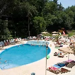 Odessos Отель